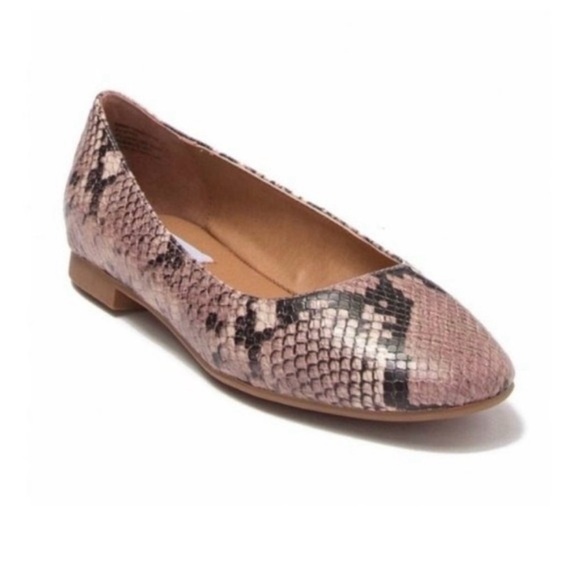 Steve Madden Shoes - Steve Madden Danni Snake Print Ballerina Flat NEW